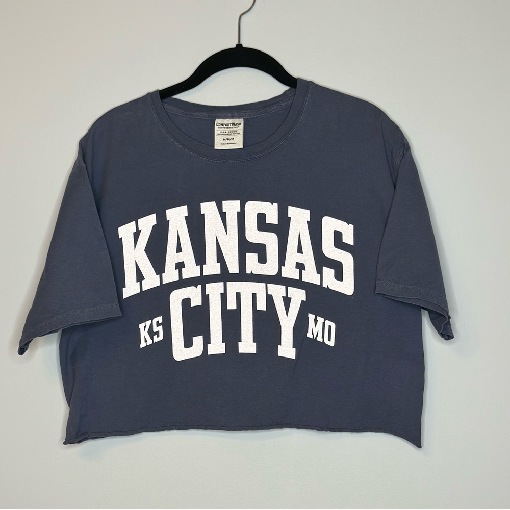 Comfort Wash Kansas City cropped T